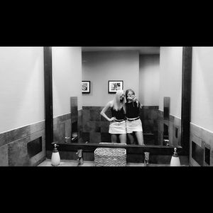 Meet your Posher, Leah